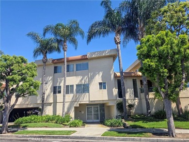 Beach Condo For Sale in San Pedro, California