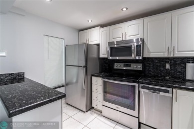 Beach Condo For Sale in Hallandale Beach, Florida