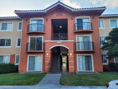 Beach Condo For Sale in West Palm Beach, Florida