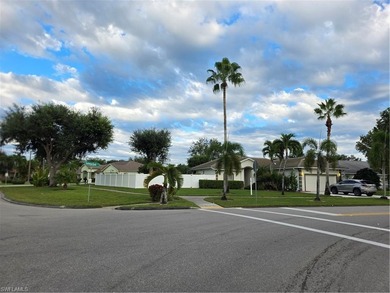 Beach Home For Sale in Naples, Florida