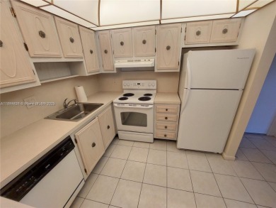 Beach Condo For Sale in Pompano Beach, Florida