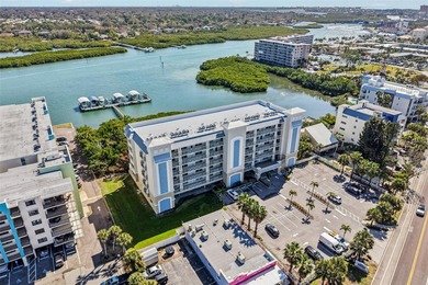 Beach Condo For Sale in Indian Shores, Florida