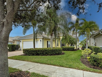Beach Home For Sale in Venice, Florida