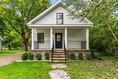 Beach Home For Sale in Charlevoix, Michigan