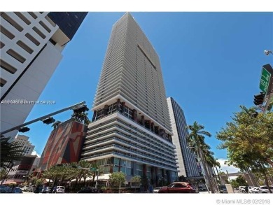 Beach Condo For Sale in Miami, Florida