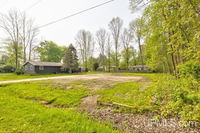 Beach Lot For Sale in Menominee, Michigan