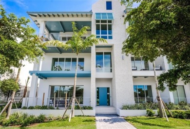 Beach Home For Sale in Naples, Florida