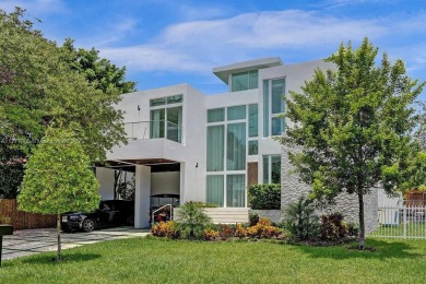 Beach Home Sale Pending in Key Biscayne, Florida