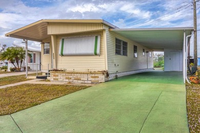 Beach Home Sale Pending in Ellenton, Florida