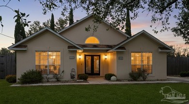 Beach Home For Sale in Gulf Breeze, Florida