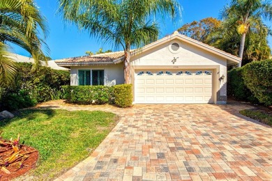 Beach Home For Sale in Bradenton, Florida