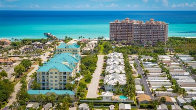 Beach Townhome/Townhouse For Sale in Juno Beach, Florida