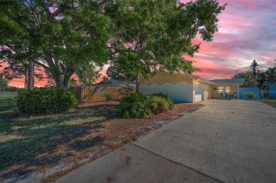 Beach Home For Sale in Dunedin, Florida