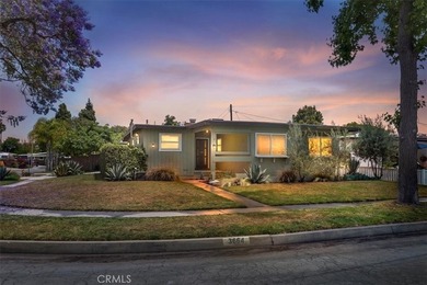 Beach Home Sale Pending in Long Beach, California
