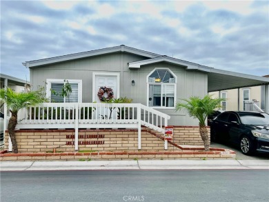 Beach Home For Sale in Huntington Beach, California