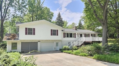 Beach Home For Sale in Port Austin, Michigan