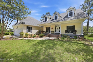 Beach Home For Sale in Oriental, North Carolina