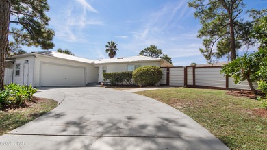 Beach Home For Sale in Panama City, Florida