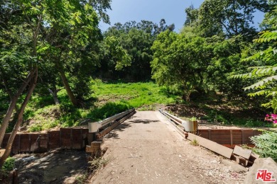 Beach Lot For Sale in Santa Monica, California