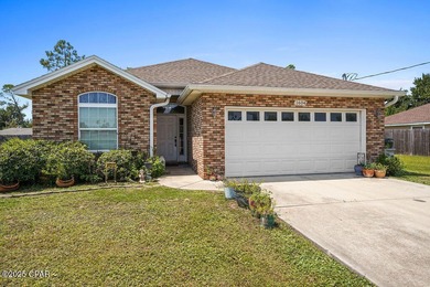 Beach Home Active Under Contract in Lynn Haven, Florida