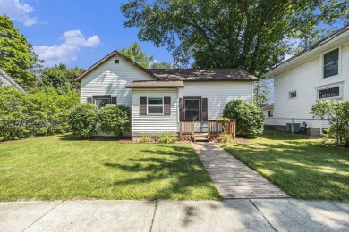 Beach Home For Sale in Ludington, Michigan