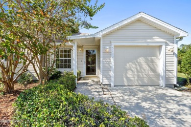 Beach Townhome/Townhouse For Sale in Lynn Haven, Florida