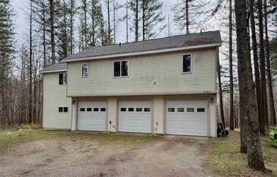 Beach Home For Sale in Alanson, Michigan