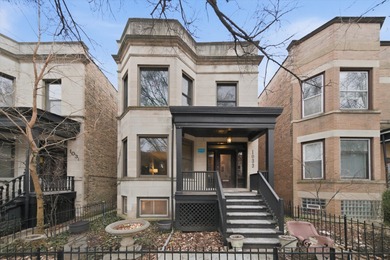 Beach Home Active Under Contract in Chicago, Illinois