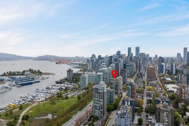 Condo For Sale in Vancouver image photo picture