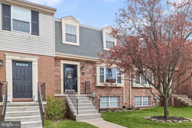 Beach Townhome/Townhouse Sale Pending in Pasadena, Maryland