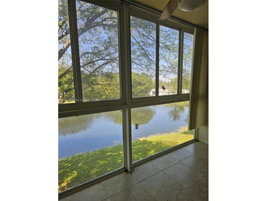 Beach Condo For Sale in Sunrise, Florida