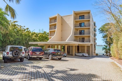 Beach Condo For Sale in Clearwater, Florida