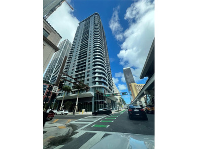 Beach Condo For Sale in Miami, Florida