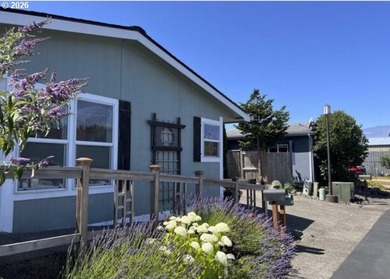 Beach Home For Sale in Nehalem, Oregon