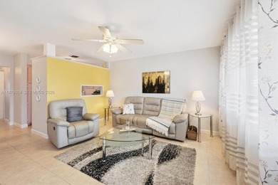 Beach Condo For Sale in Hallandale Beach, Florida