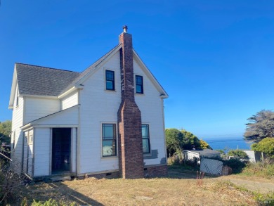 Beach Home For Sale in Westport, California