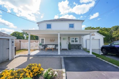 Beach Home For Sale in Bay Shore, New York