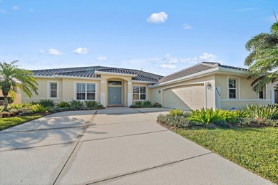 Beach Home For Sale in Sarasota, Florida