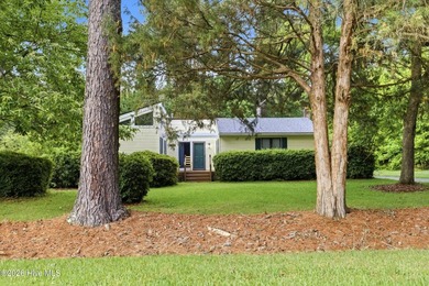 Beach Home For Sale in Edenton, North Carolina
