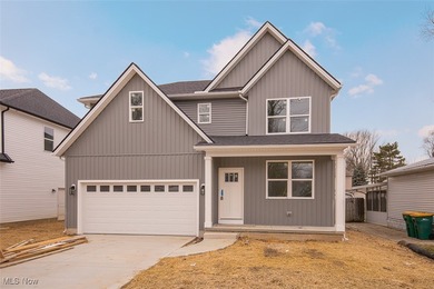 Beach Home For Sale in Mentor, Ohio