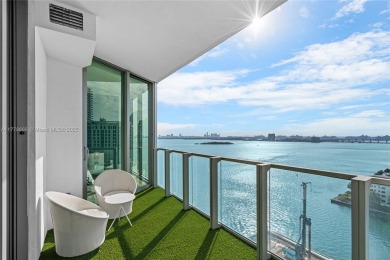 Beach Condo For Sale in Miami, Florida