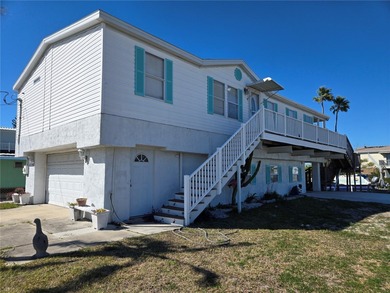 Beach Home Sale Pending in Hudson, Florida