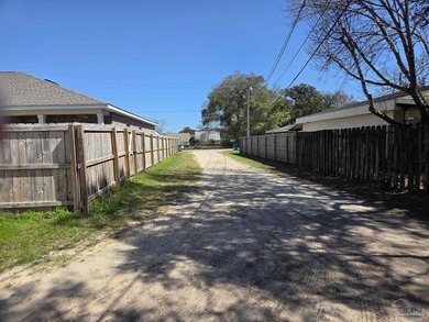 Beach Home For Sale in Fort Walton Beach, Florida