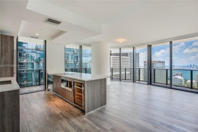 Beach Condo For Sale in Miami, Florida