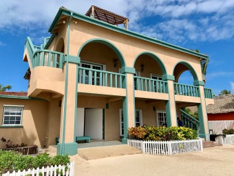 Vacation Rental Beach Villa in San Pedro, Ambergris Caye, Belize