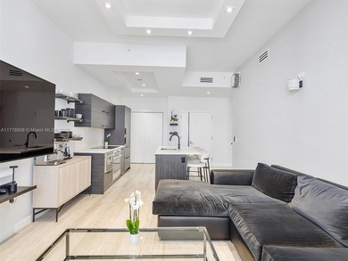 Beach Condo For Sale in Miami, Florida