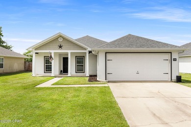 Beach Home Sale Pending in Lynn Haven, Florida