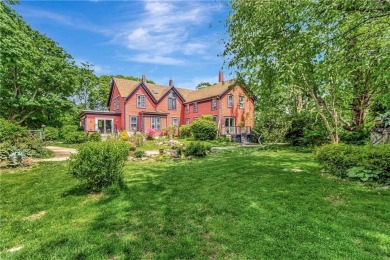 Beach Home For Sale in Tiverton, Rhode Island