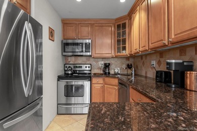 Beach Home For Sale in Beechhurst, New York