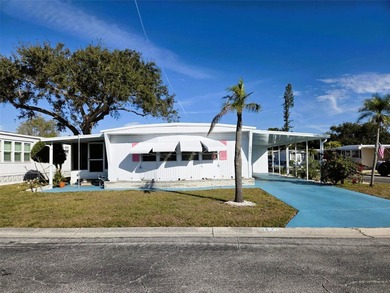 Beach Home For Sale in Sarasota, Florida